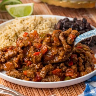 Carne Picada feature