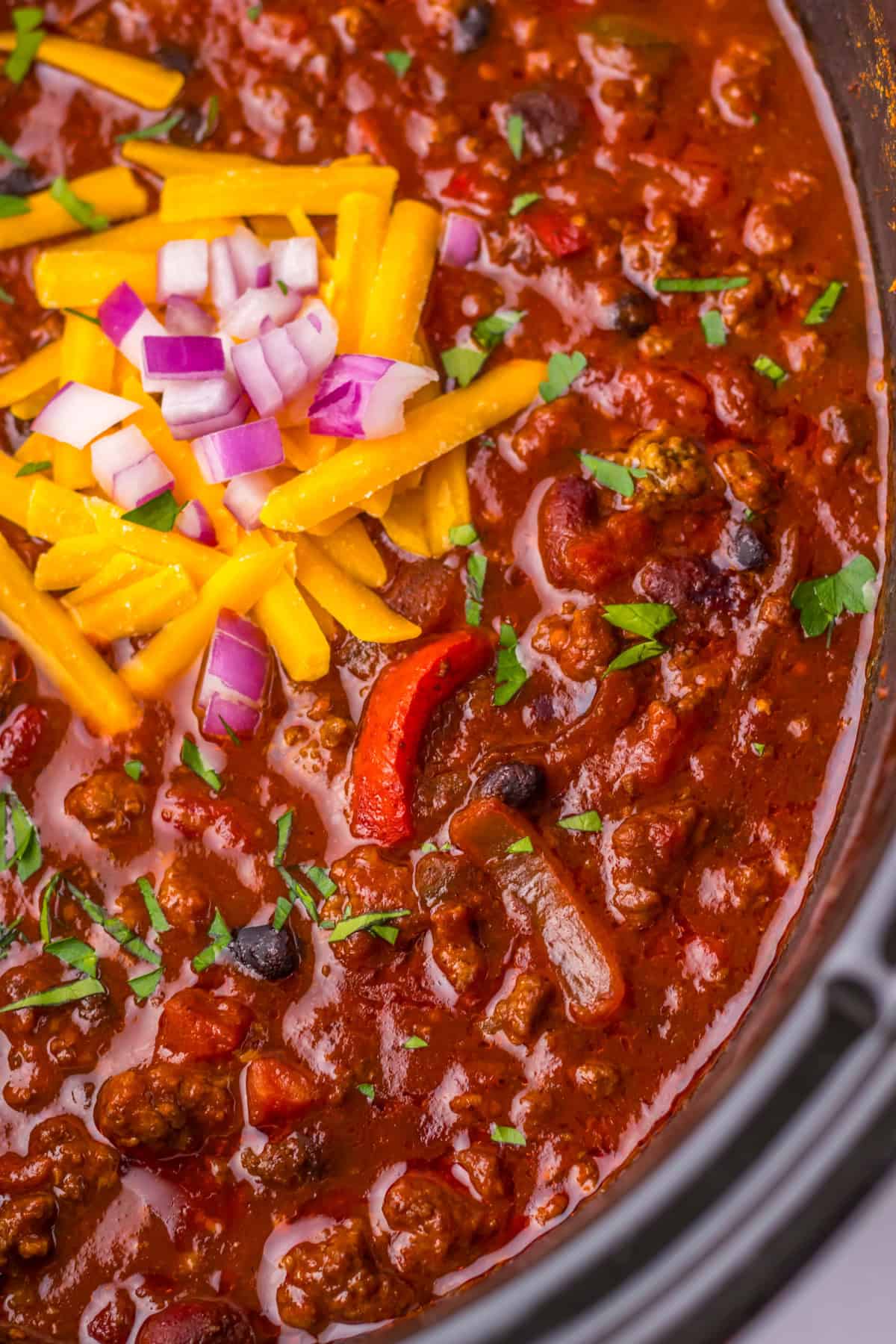 This sweet and tangy Dr. Pepper Chili is a delicious slow cooker recipe that’s perfect for a weeknight dinner. Dr Pepper Chili