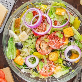 Olive Garden Salad Recipe feature