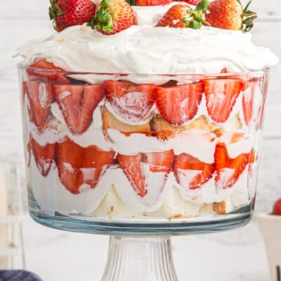 Strawberry trifle in a trifle dish.